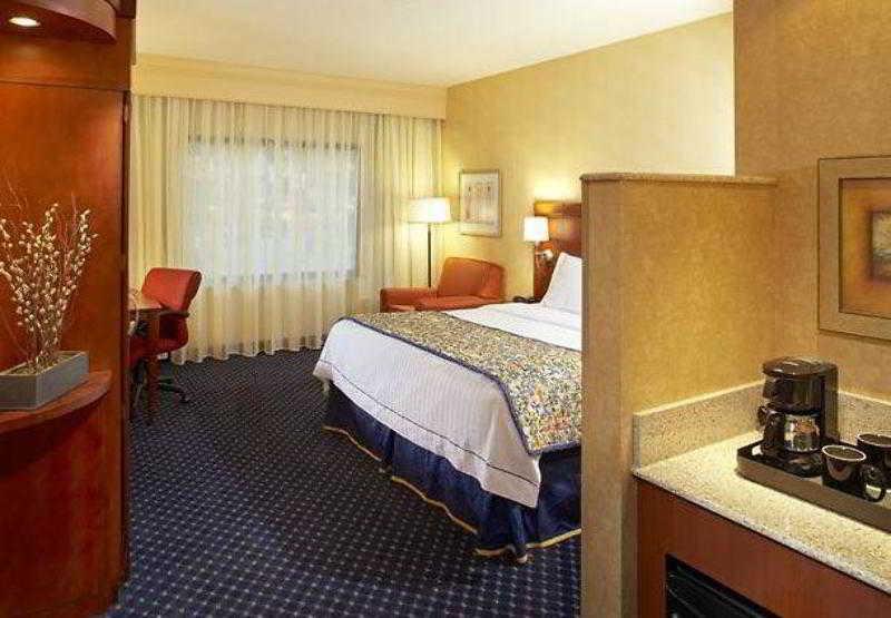 Courtyard Pittsburgh Hotel Greensburg