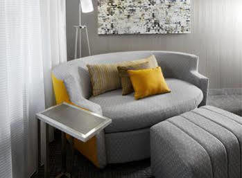 Courtyard Pittsburgh 3*